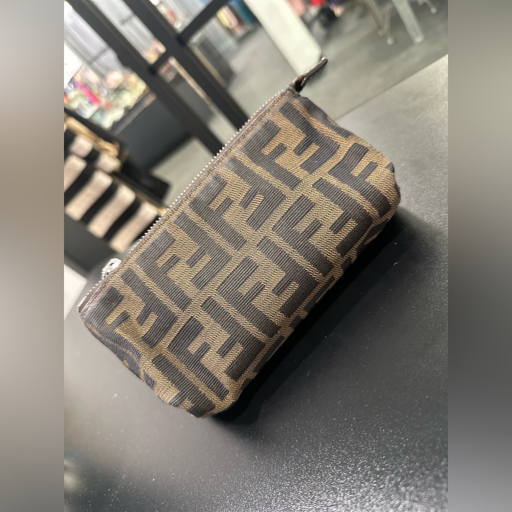 Pre Owned Fendi Fabric Pochette FF Monogram
